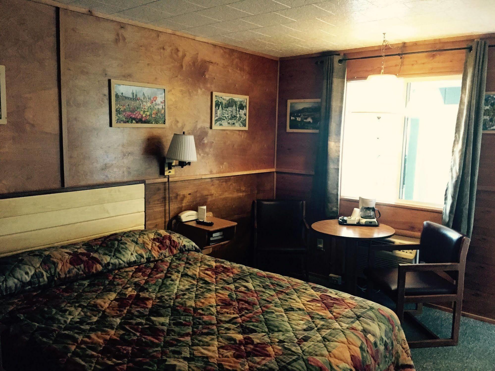 Vindel Motel - Mackinaw City Eksteriør billede