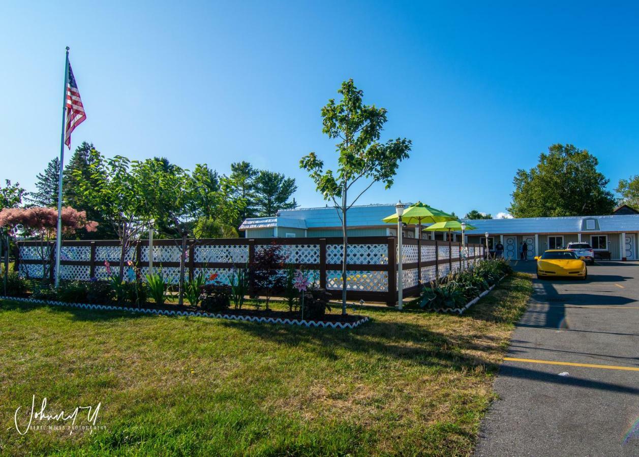 Vindel Motel - Mackinaw City Eksteriør billede